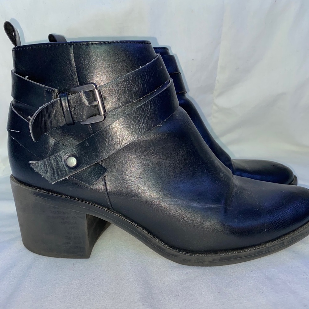 Black Forever 21 Ankle Boots